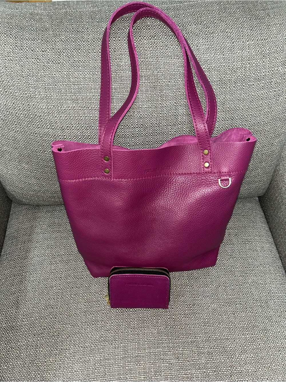 Portland Leather Medium Montana Tote and Small Zip Wallet Set- Iris